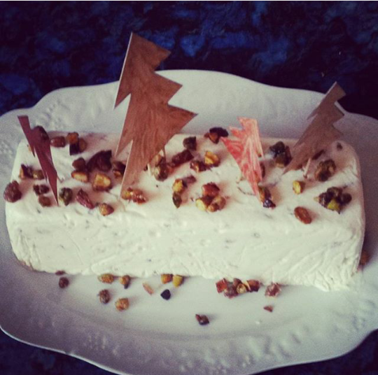 Nougat glacé par Maman au balcon